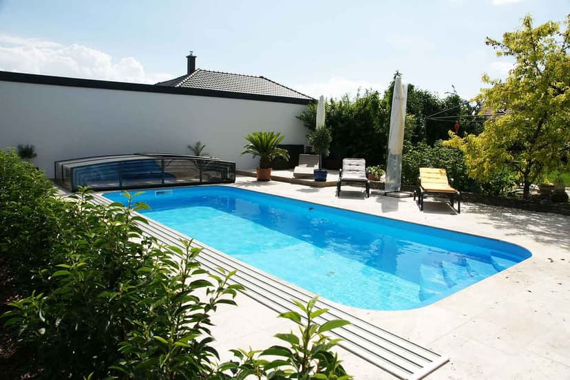 Beautiful clean pool